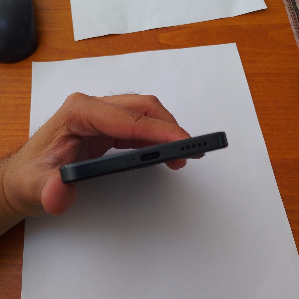 CELULAR VIVO V30 LITE V2314 (2023) 256 GB 12 GB RAM (SEMINUEVO)