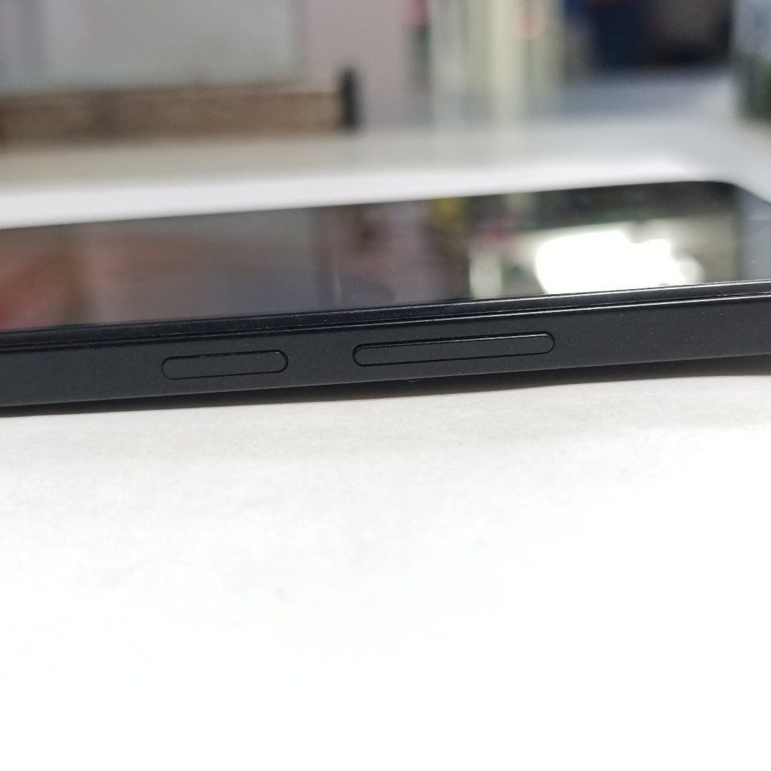 CELULAR XIAOMI REDMI 14C 2409BRN2CL (2024) 256 GB 4 GB RAM (SEMINUEVO)