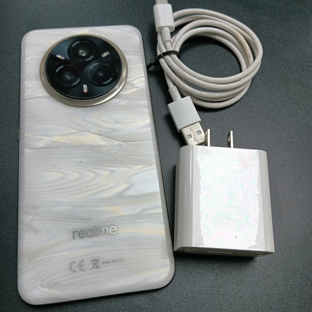 CELULAR REALME 14 PRO + 5G RMX5051 (2025) 512 GB 12 GB RAM (SEMINUEVO)