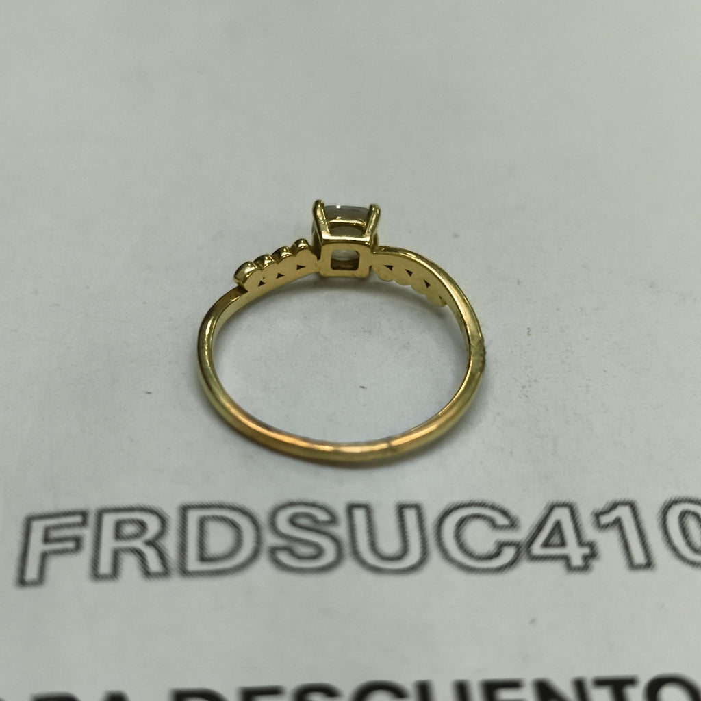 K1 1,50 GRMS 10 K ESPECIFICACIONES COMPLEMENTARIAS ANILLITO CON CIRCONIA EN MESA (SEMINUEVO)