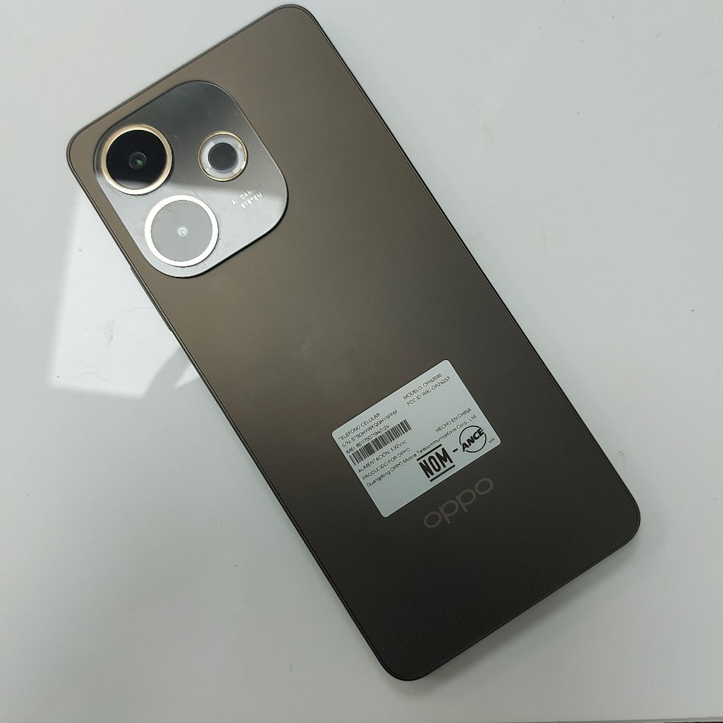 CELULAR OPPO  A5 PRO 5G CPH2695 (2025) 256 GB 8 GB RAM (SEMINUEVO)