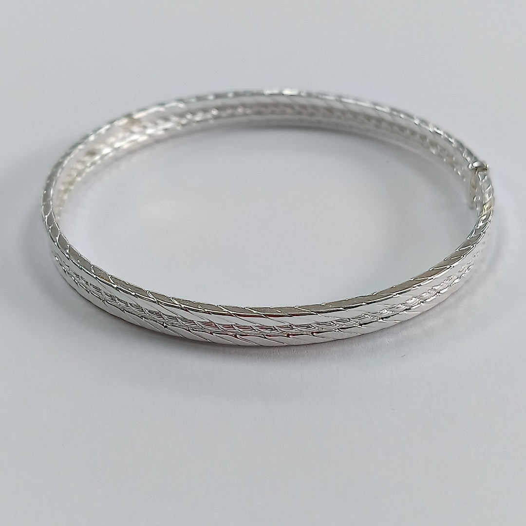 PULSERA RIGIDA PLATA 12.3 GRMS (SEMINUEVO)