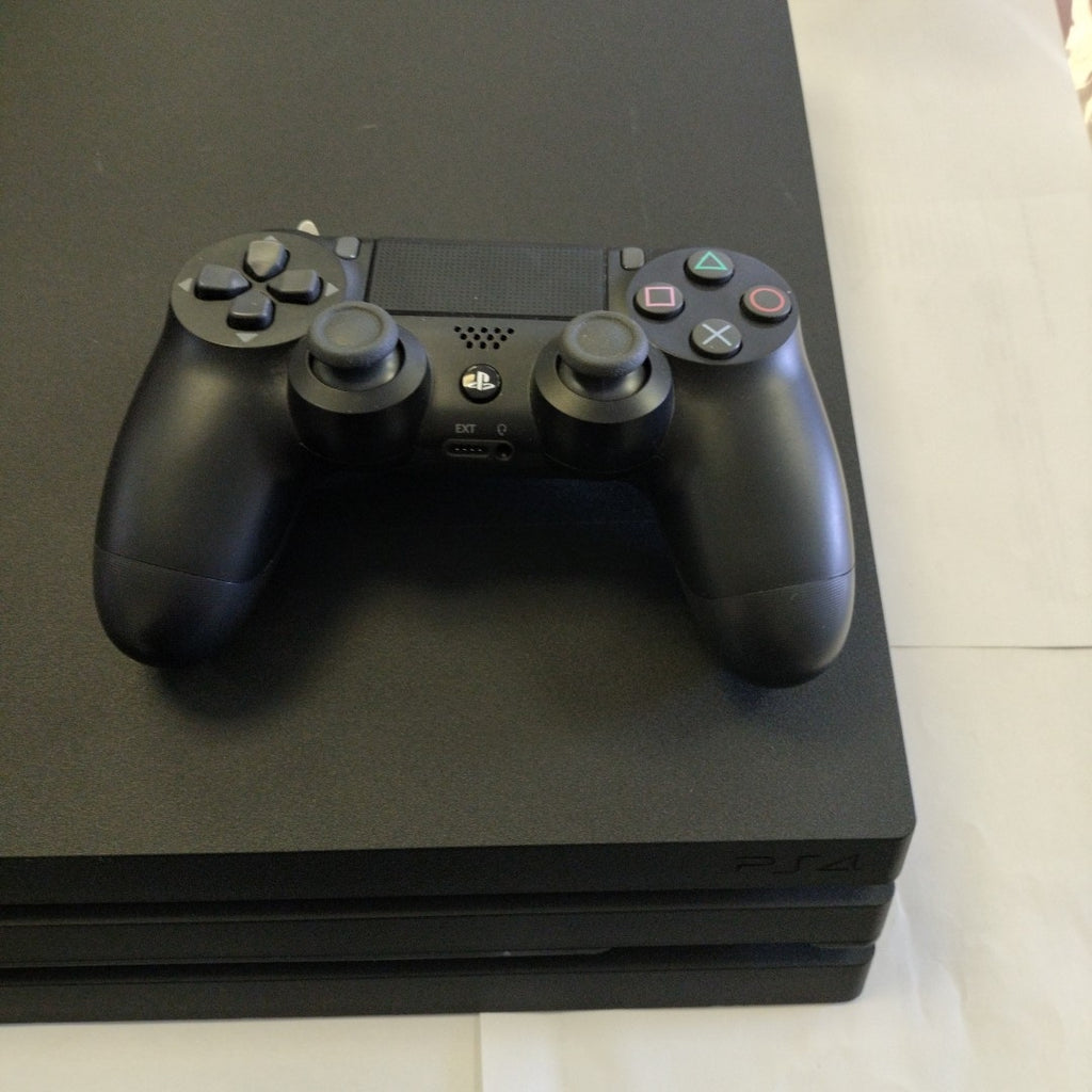 CONSOLA DE VIDEOJUEGO SONY PS4 PRO 1 TB (SEMINUEVO)