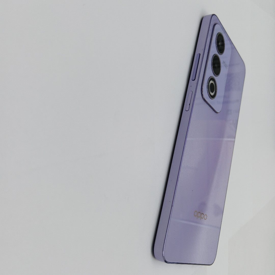 CELULAR OPPO  A80 5G CPH2639 (2024) 256 GB 8 GB RAM (SEMINUEVO)