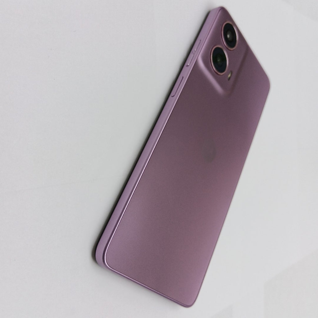 CELULAR MOTOROLA MOTO G24 XT2423-1 (2024) 256 GB 4 GB RAM (SEMINUEVO)