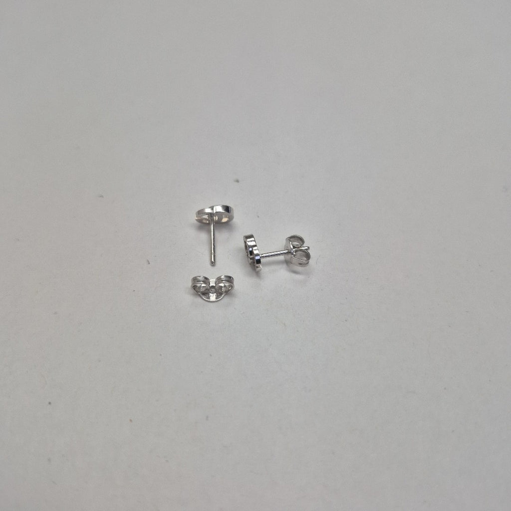 BROQUELES PAR ORO BLANCO 18 K 1,50 GRMS (SEMINUEVO)