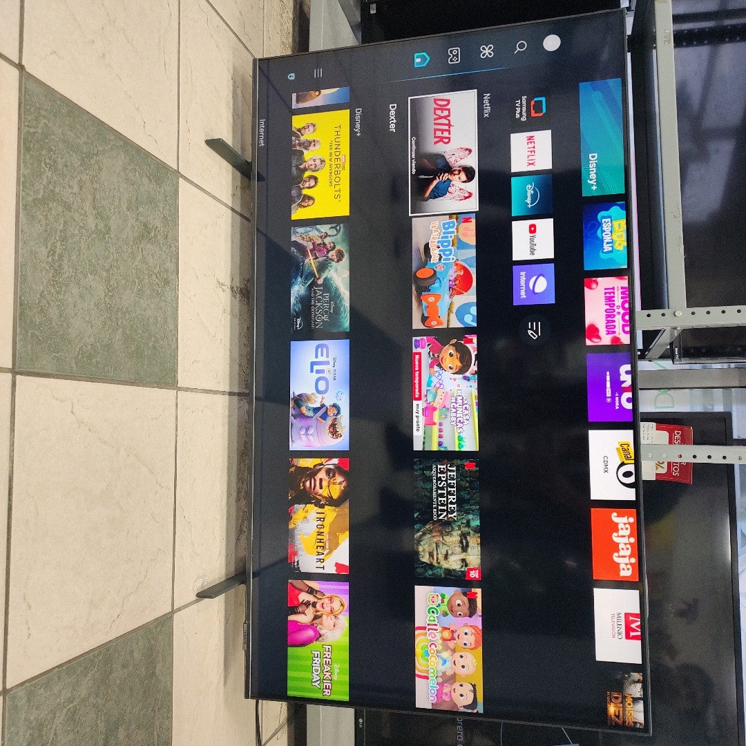 PANTALLA SAMSUNG UN50DU8000F (2024) 50" LED 4K (SEMINUEVO)