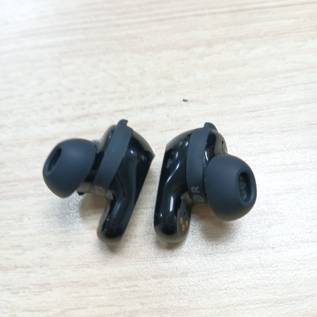 AUDIFONOS BOSE QUIETCOMFORT ULTRA INALAMBRICO IN EAR (SEMINUEVO)