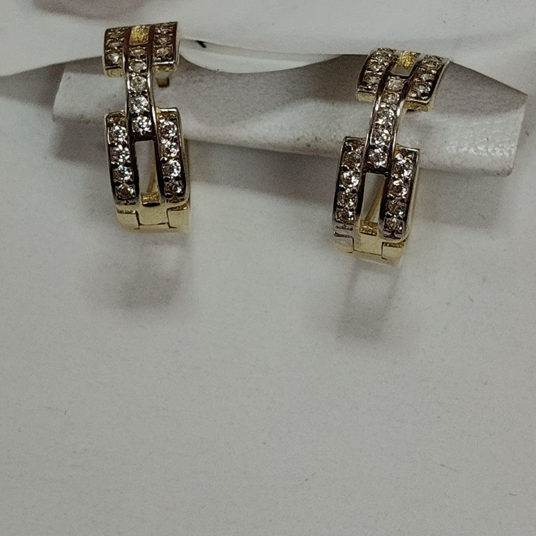 HUGGIES ORO 14K 2.3 (NUEVO)