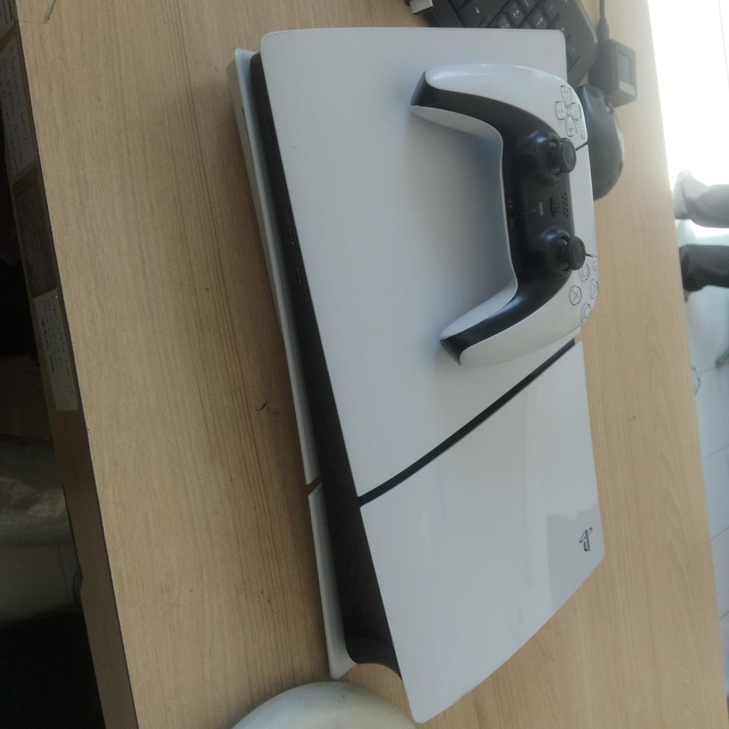 CONSOLA DE VIDEOJUEGO SONY PS5 SLIM 1 TB SSD (SEMINUEVO)