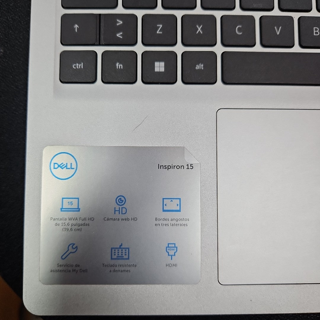 LAPTOP DELL INSPIRON 15 3525 (2023) 512 GB SSD 16 GB RAM (SEMINUEVO)