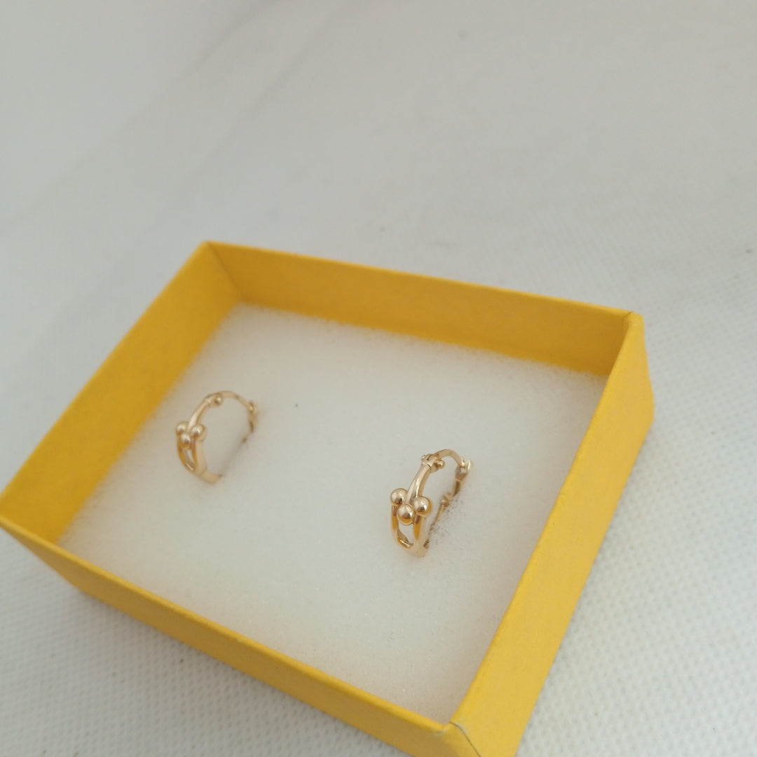 ARRACADAS PAR ORO 14 K 2.4 GRMS (SEMINUEVO)