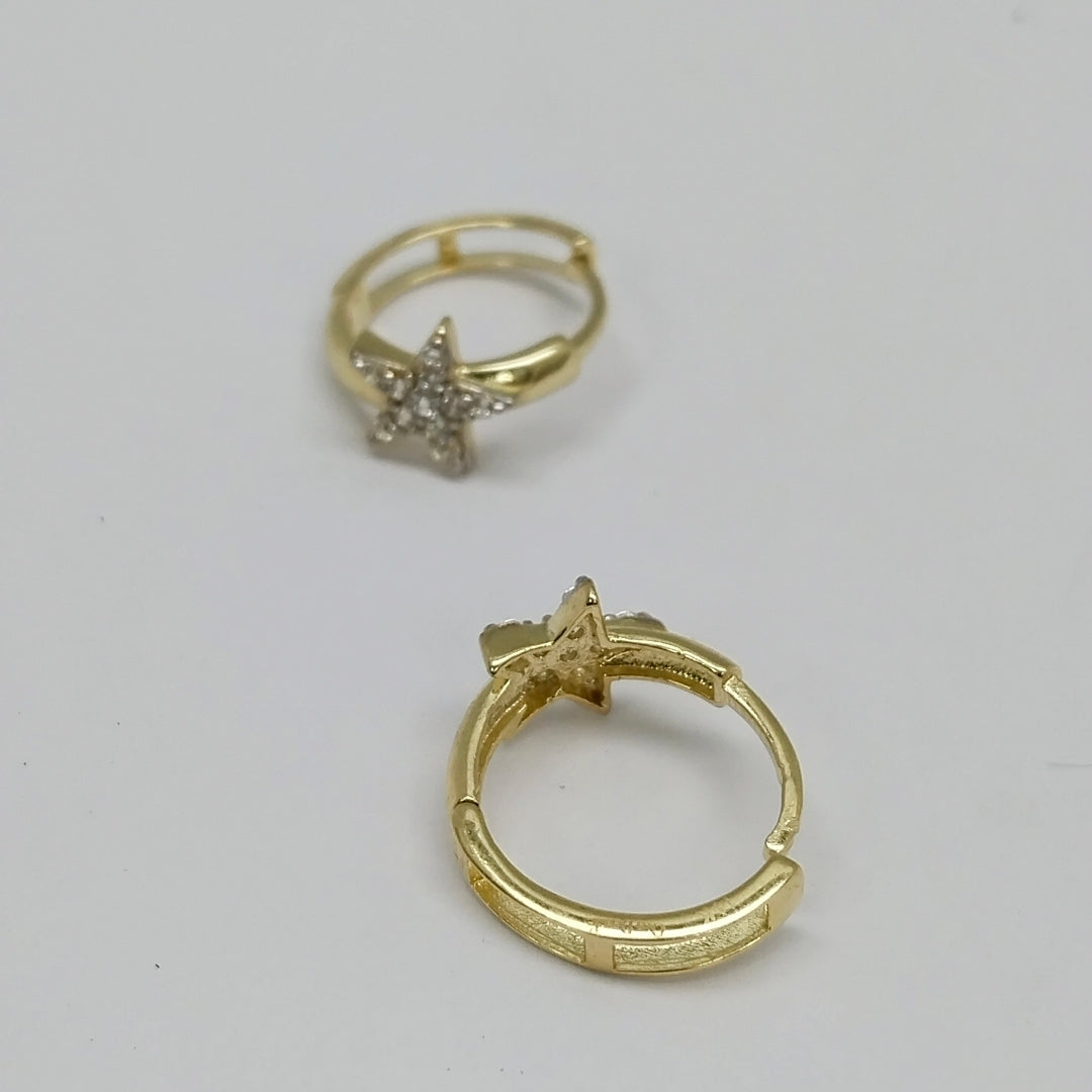HUGGIES ORO 14K 2.2 (NUEVO)