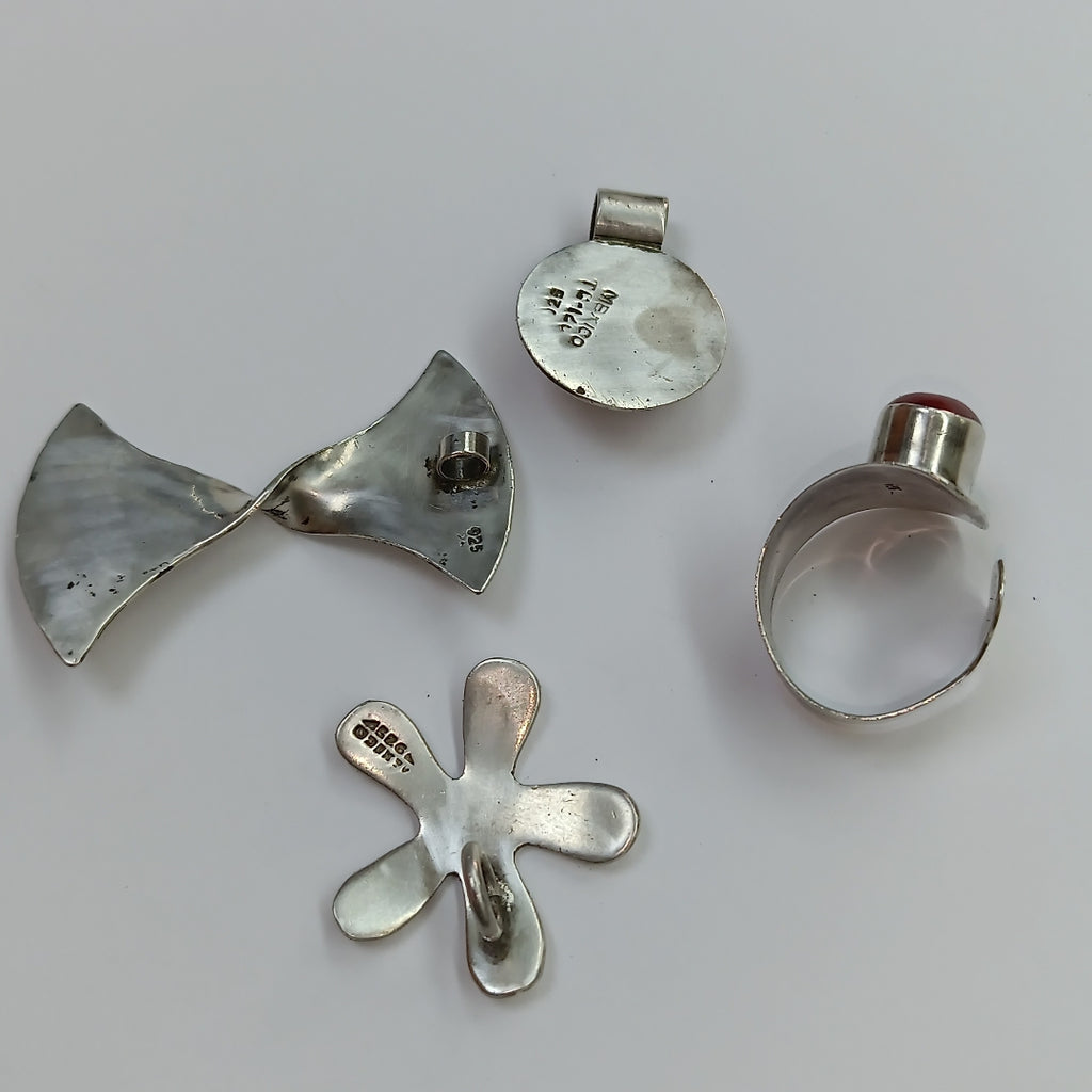 ANILLITO,DIJE PLATA 25,90 GRMS (SEMINUEVO)