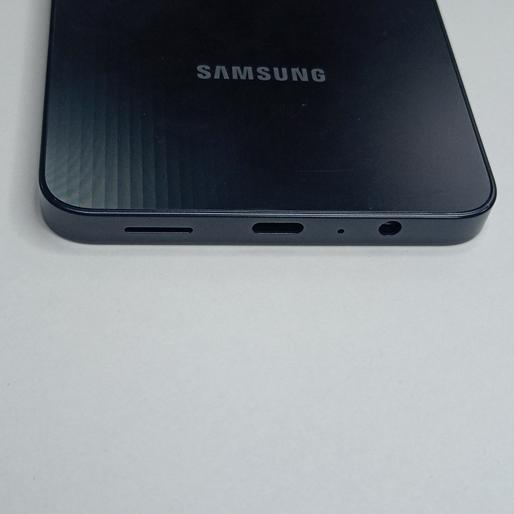 CELULAR SAMSUNG GALAXY A07 SM-A075M (2025) 64 GB 4 GB RAM (SEMINUEVO)