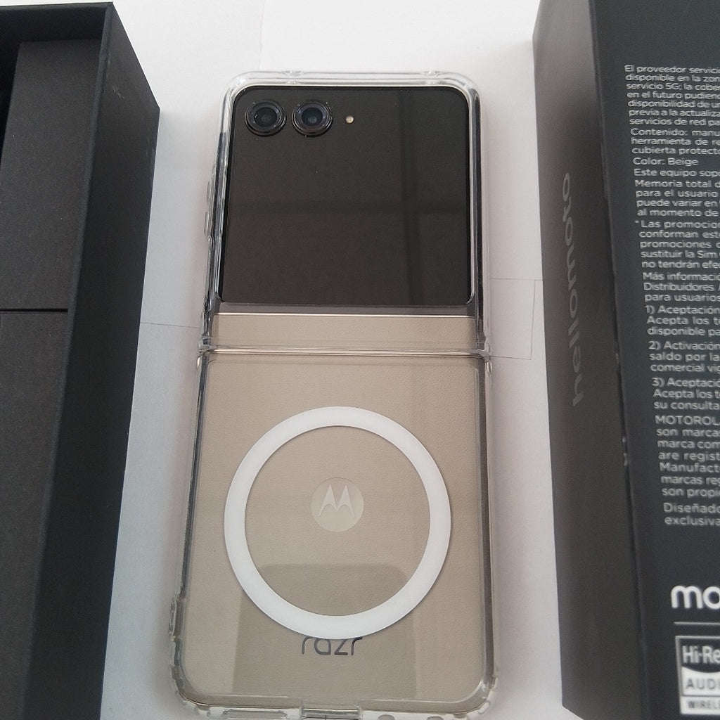 CELULAR MOTOROLA RAZR 50 5G XT2453-1 512 GB 12 GB RAM (SEMINUEVO)