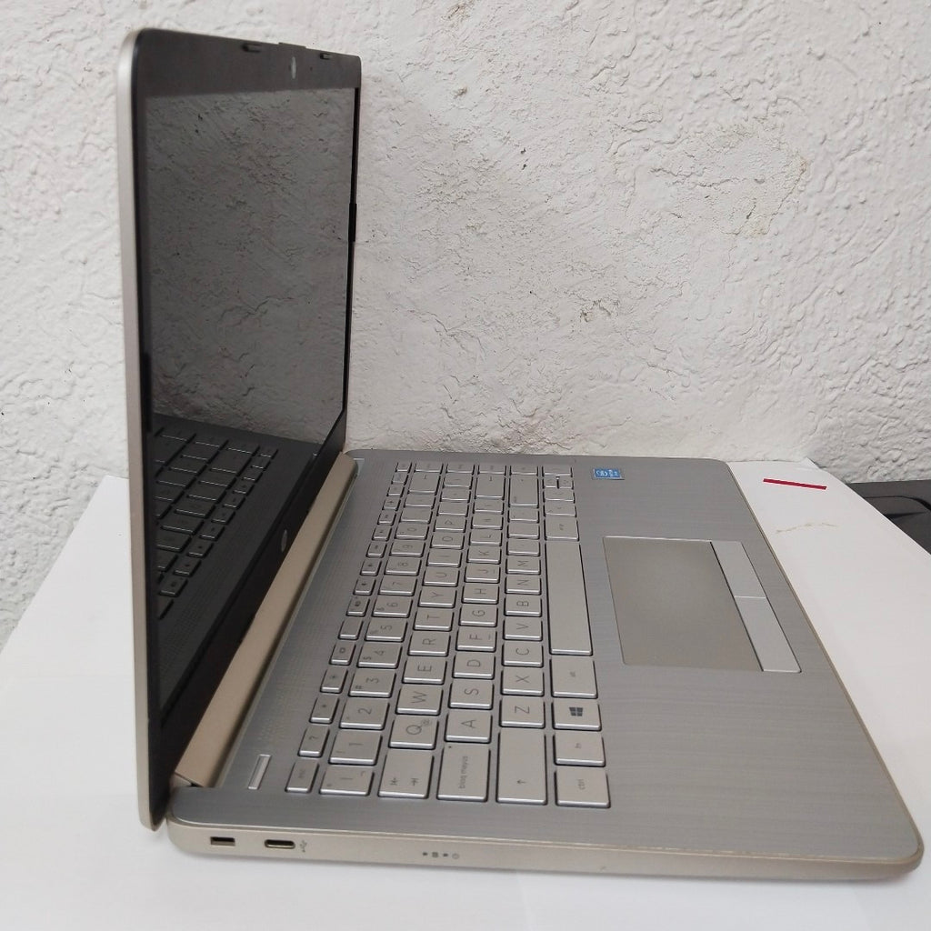LAPTOP HP 14-CF2540LA (2022) 128 GB SSD 4 GB RAM (SEMINUEVO)