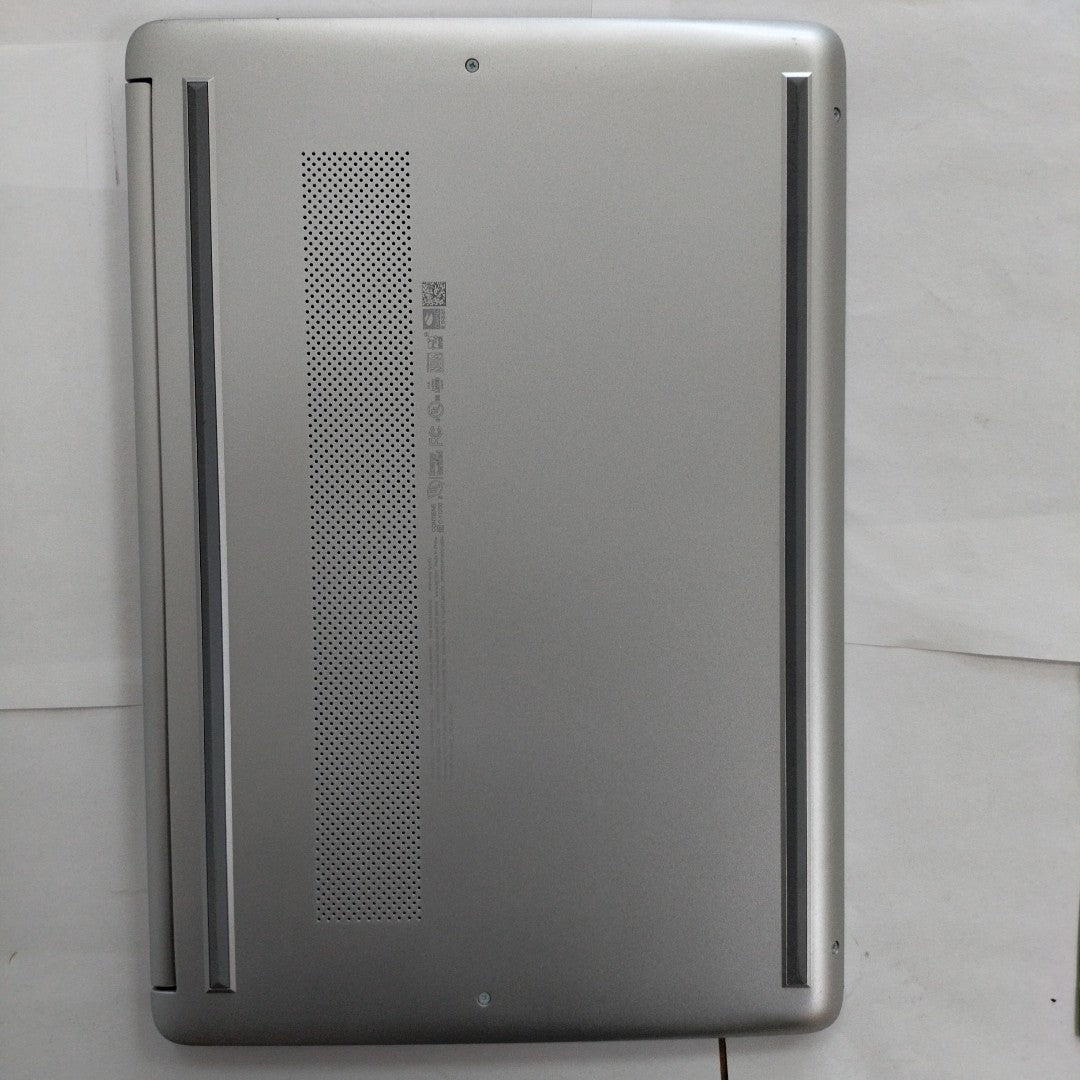 LAPTOP HP 14-DQ0530LA(2024) 256 GB SSD 8 GB RAM (SEMINUEVO)