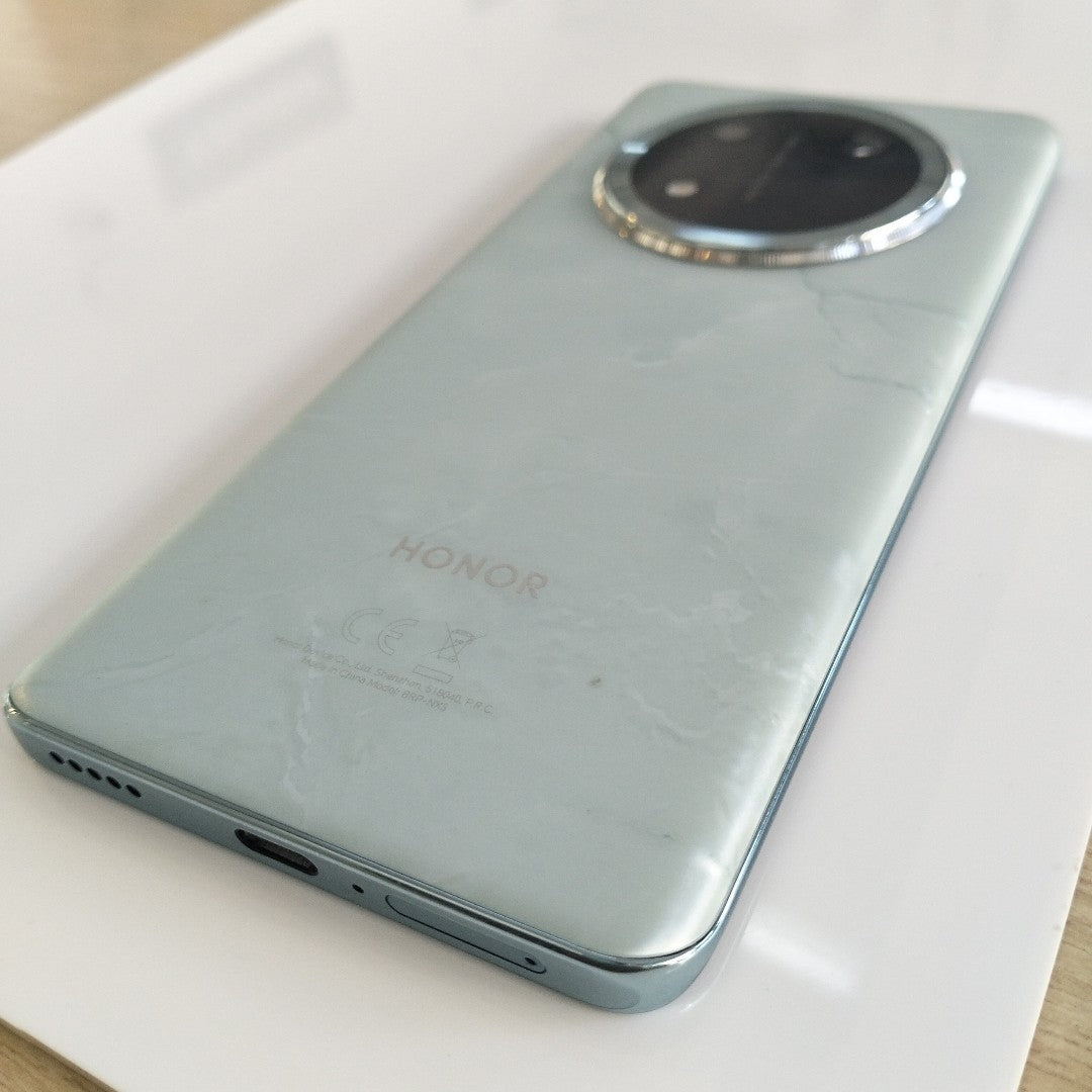 CELULAR HONOR MAGIC 7 LITE BRP-NX3 (2025) 512 GB 8 GB RAM (SEMINUEVO)