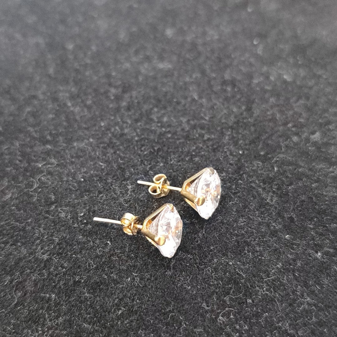 BROQUELES PAR ORO 10 K 1.7 GRMS (SEMINUEVO)