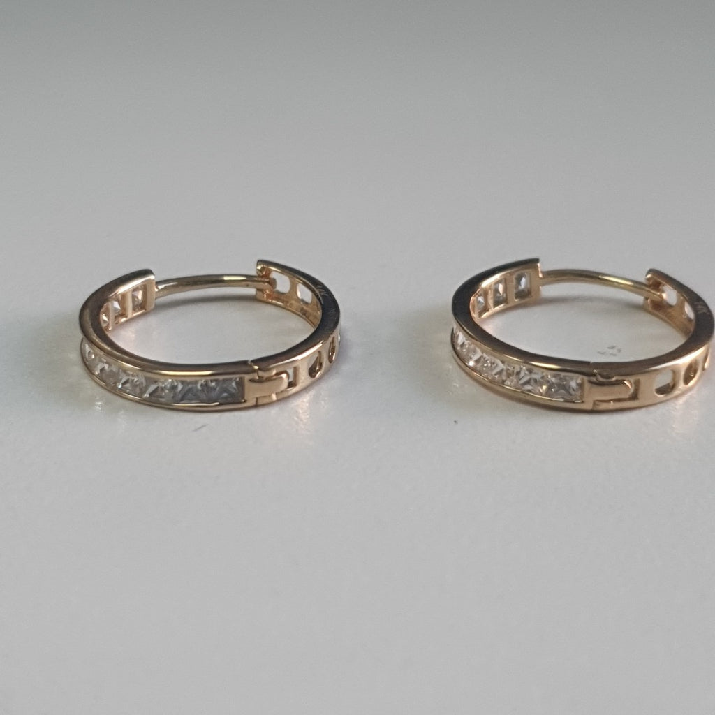 ARRACADAS PAR ORO 14 K 1.6 GRMS (SEMINUEVO)