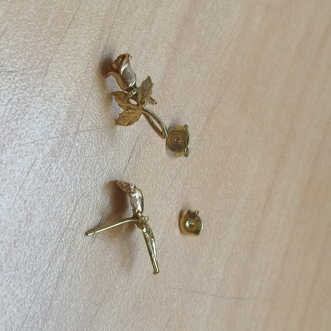 ARETES PAR ORO 14 K 2.1 GRMS (SEMINUEVO)