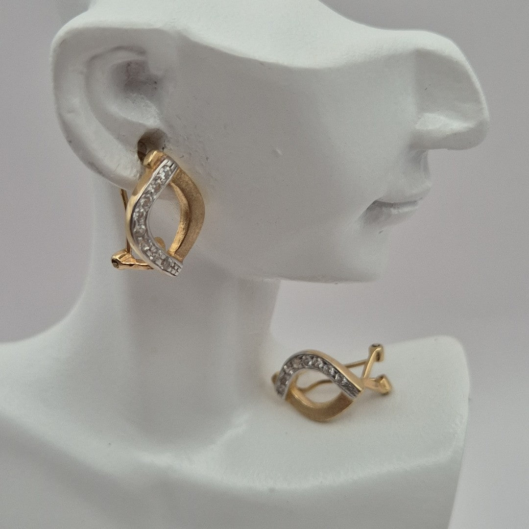 ARETES PAR ORO 10 K 2.7 GRMS (SEMINUEVO)