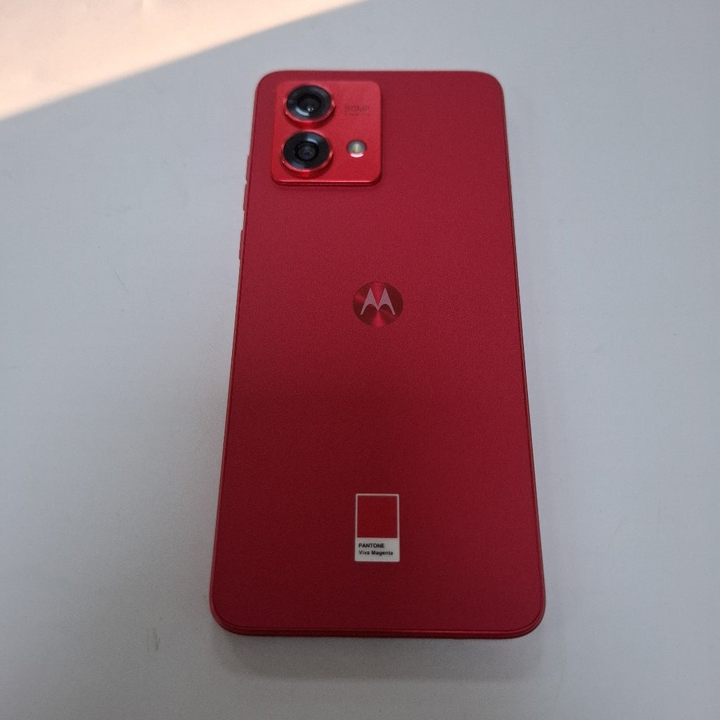 CELULAR MOTOROLA MOTO G84 XT2347-1 (2023) 256 GB 8 GB RAM (SEMINUEVO)