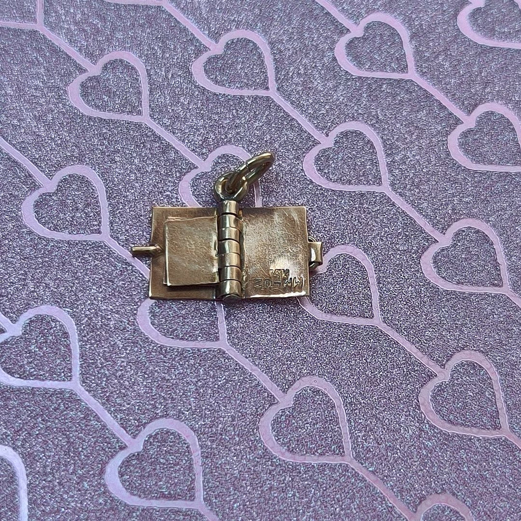 DIJE ORO 14 K 2 GRMS (SEMINUEVO)