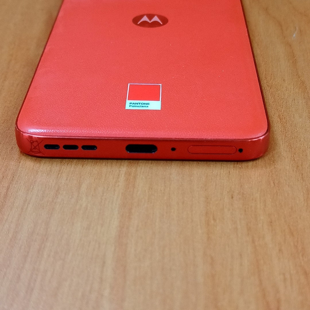 CELULAR MOTOROLA EDGE 50 NEO XT2409-2 (2024) 512 GB 12 GB RAM (SEMINUEVO)