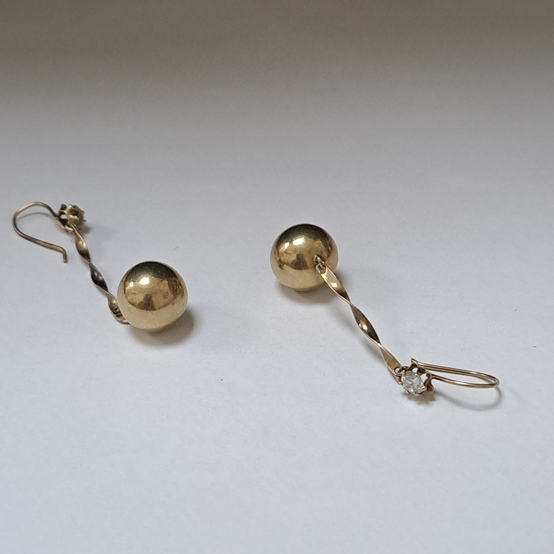 ARETES PAR ORO 8 K 2,20 GRMS (SEMINUEVO)