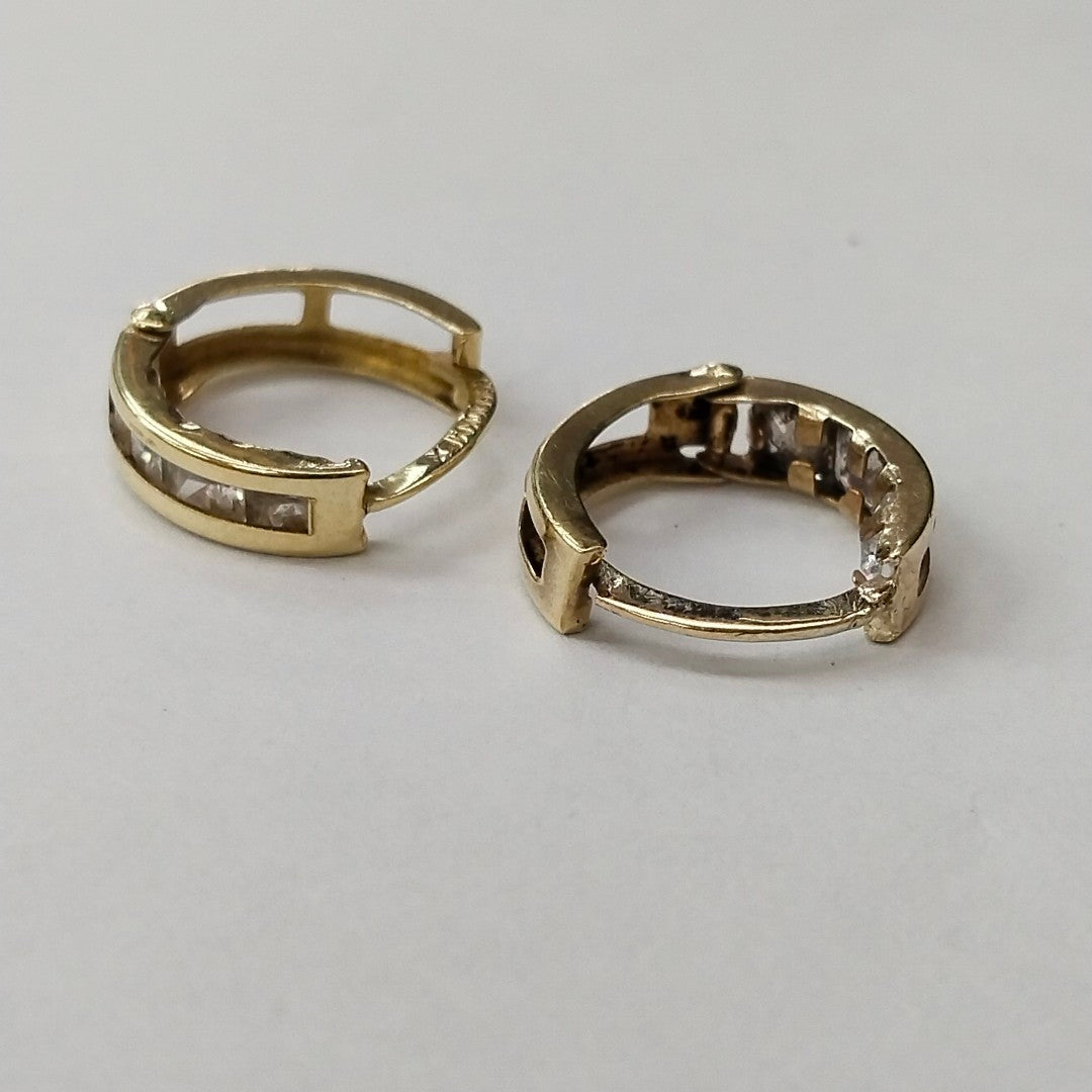 ARRACADAS PAR ORO 10 K 1.3 GRMS (SEMINUEVO)