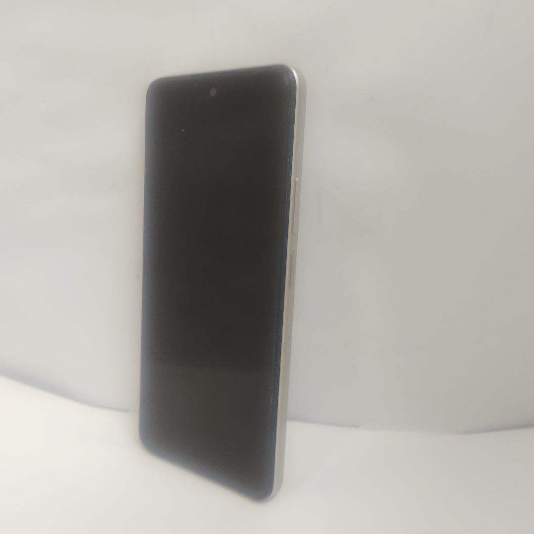 CELULAR REALME C71 RMX5303 (2025) 256 GB 8 GB RAM (SEMINUEVO)