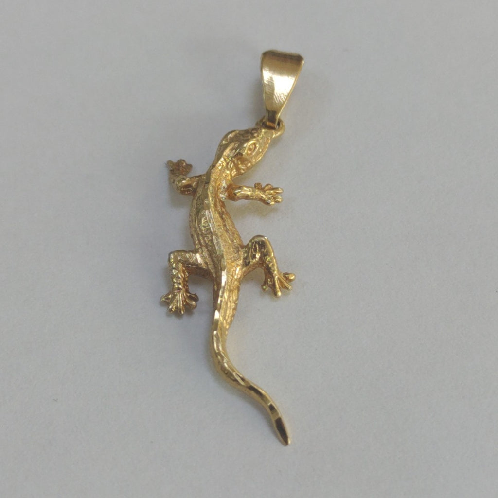 DIJE ORO 14 K 3.3 GRMS (SEMINUEVO)
