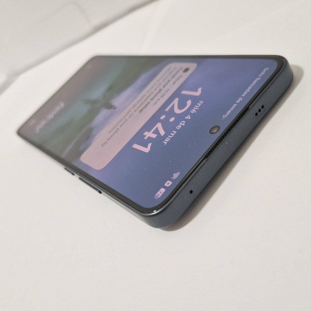 CELULAR OPPO  RENO 13F 5G CPH2699 (2025) 256 GB 12 GB RAM (SEMINUEVO)