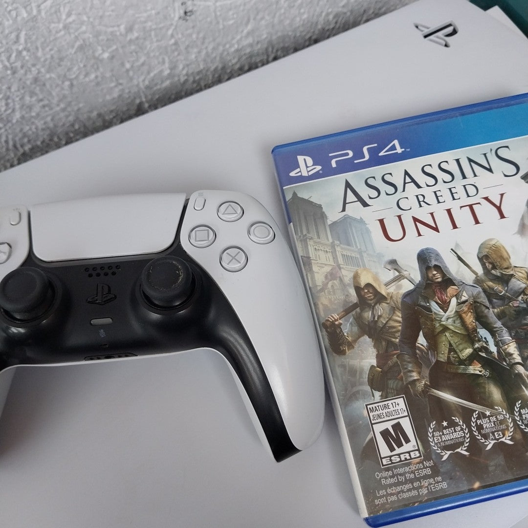 CONSOLA DE VIDEOJUEGO SONY PS5 825 SSD (SEMINUEVO)