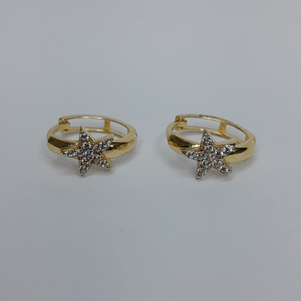 HUGGIES ORO 14K 2.2 (NUEVO)