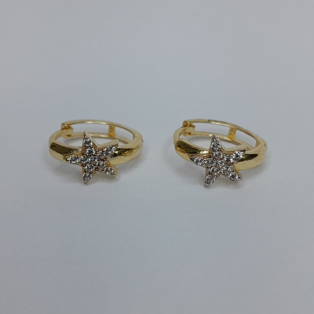 HUGGIES ORO 14K 2.2 (NUEVO)
