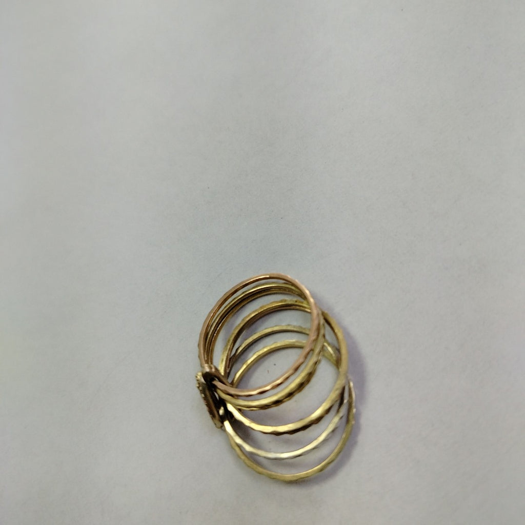 ANILLITO ORO,ORO COMBINADO 10 K 4,50 GRMS (SEMINUEVO)