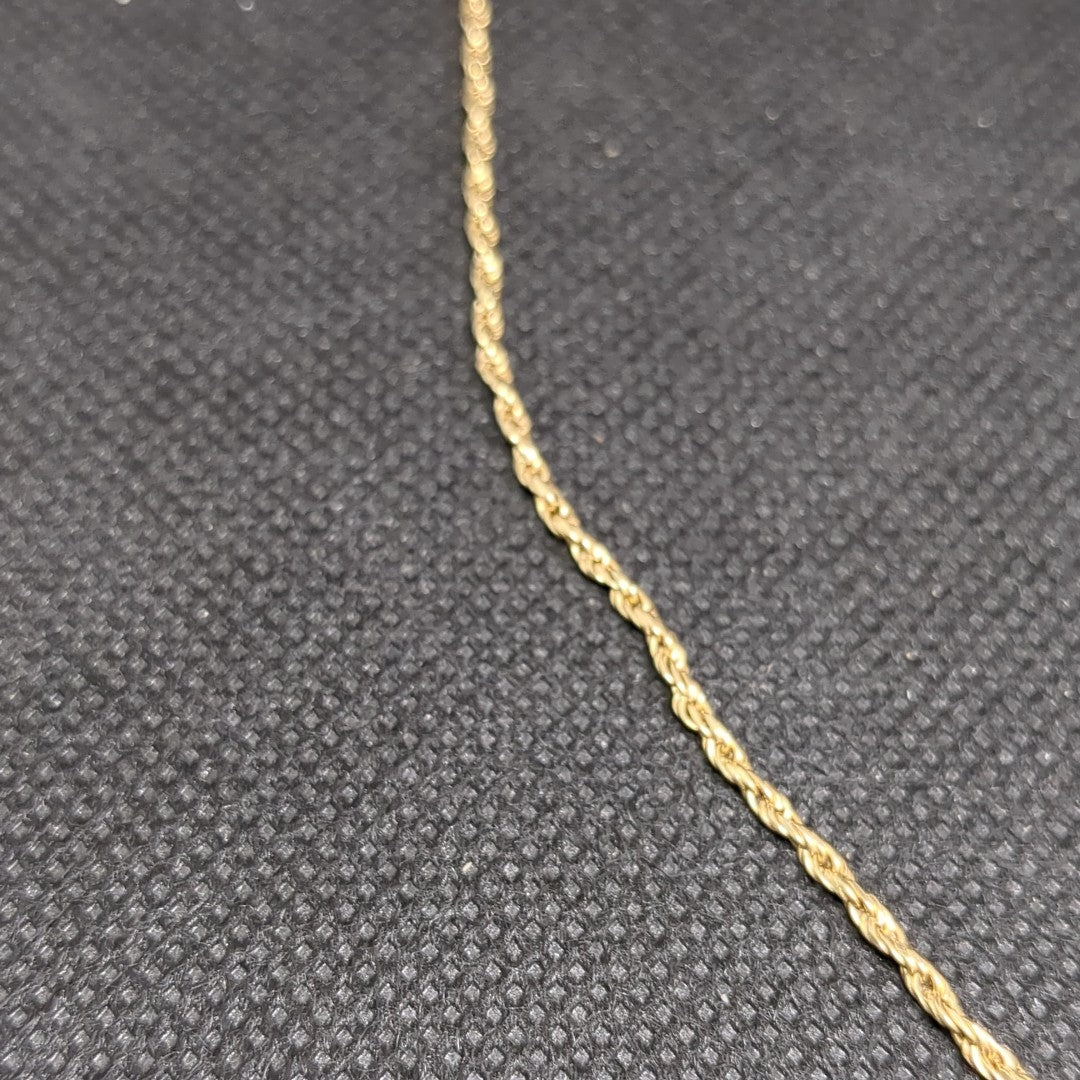 CADENA, DIJE ORO 10 K 4.6 GRMS (SEMINUEVO)