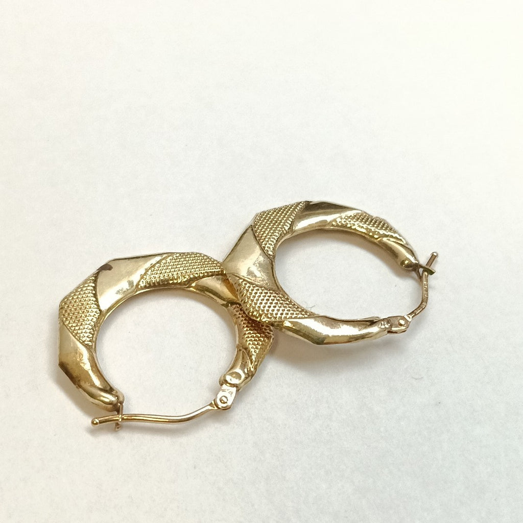 ARRACADAS PAR ORO 14 K 3.2 GRMS (SEMINUEVO)