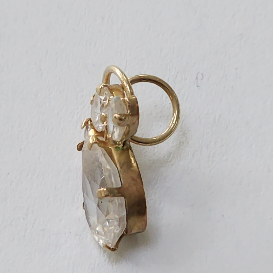 DIJE ORO 10 K 0,90 GRMS (SEMINUEVO)