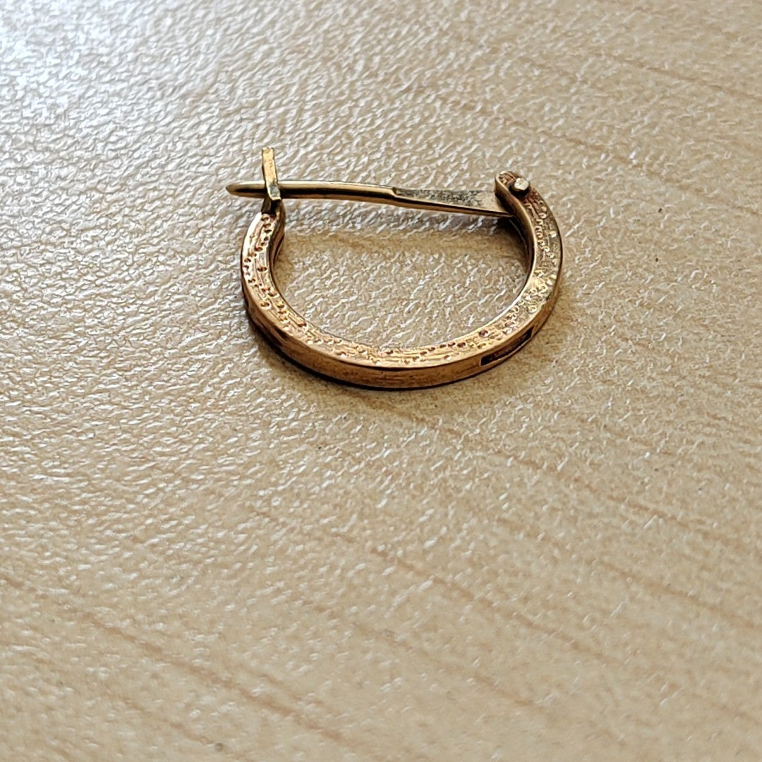 ARRACADAS PAR ORO 14 K 1 GRMS (SEMINUEVO)