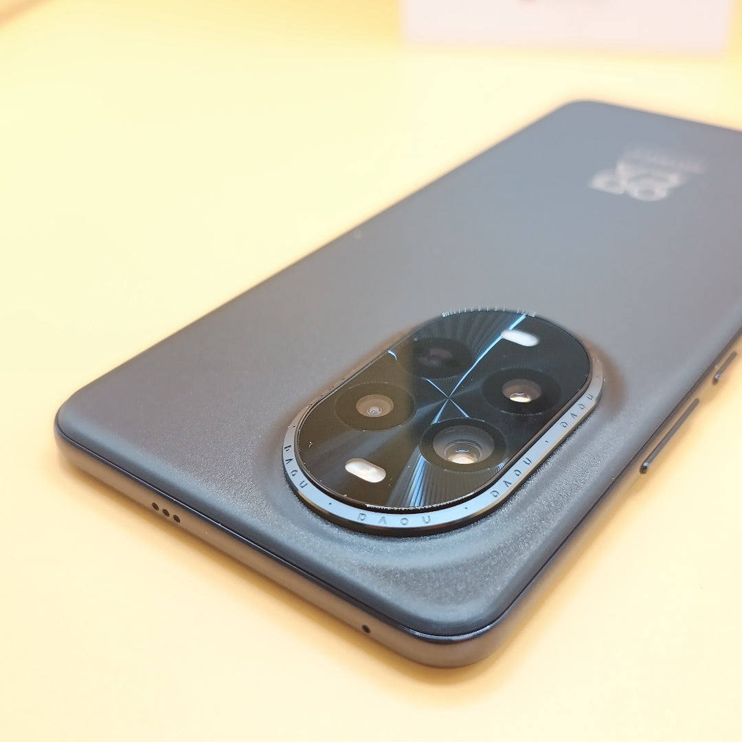 CELULAR HUAWEI NOVA 13 PRO MIS-LX9 (2024) 512 GB 12 GB RAM (SEMINUEVO)