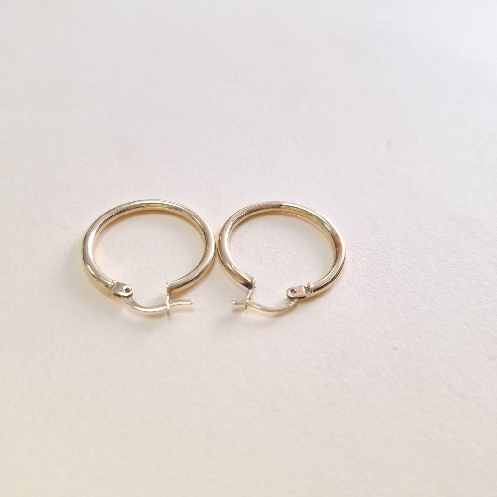 ARRACADAS PAR ORO 14 K 1.9 GRMS (SEMINUEVO)