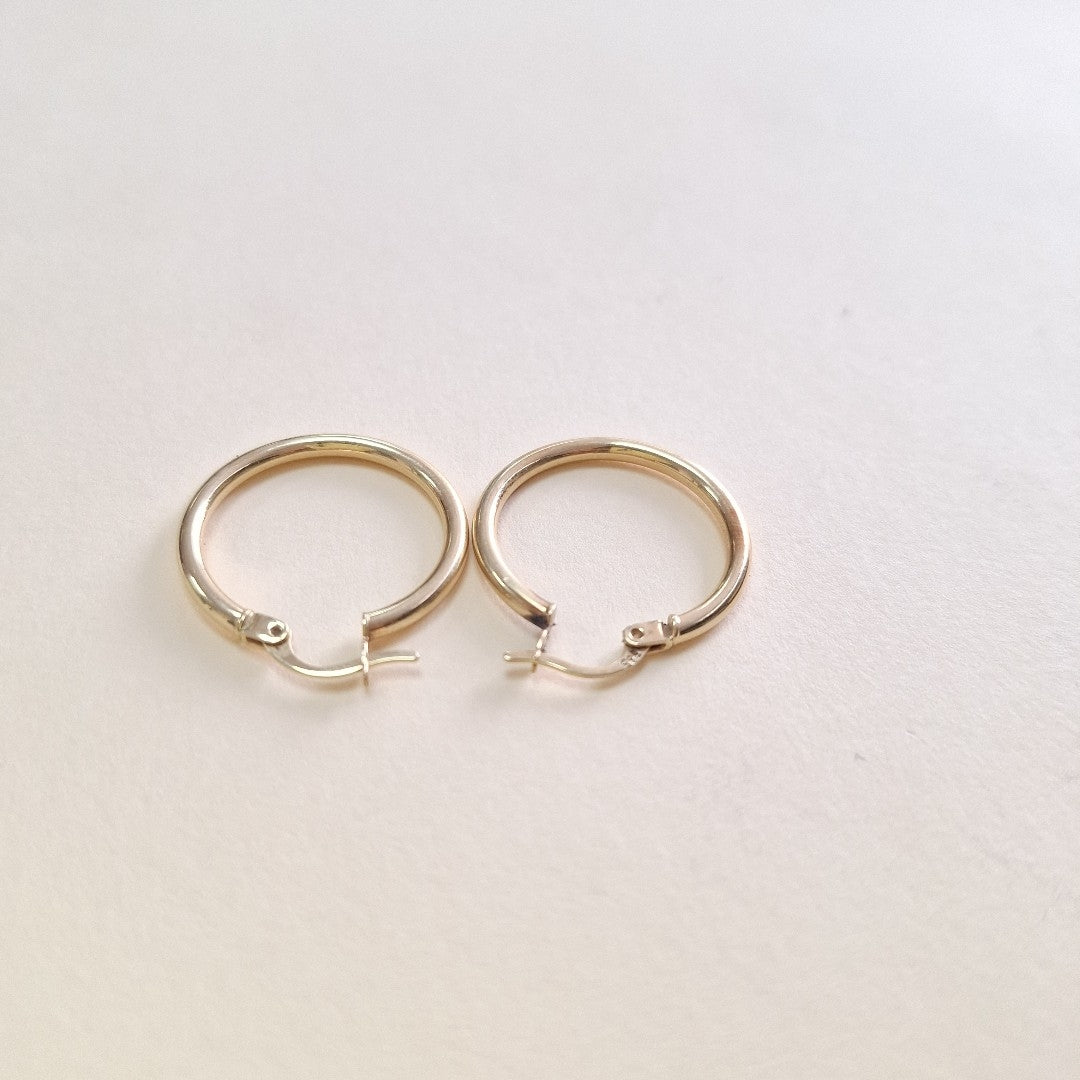ARRACADAS PAR ORO 14 K 1.9 GRMS (SEMINUEVO)