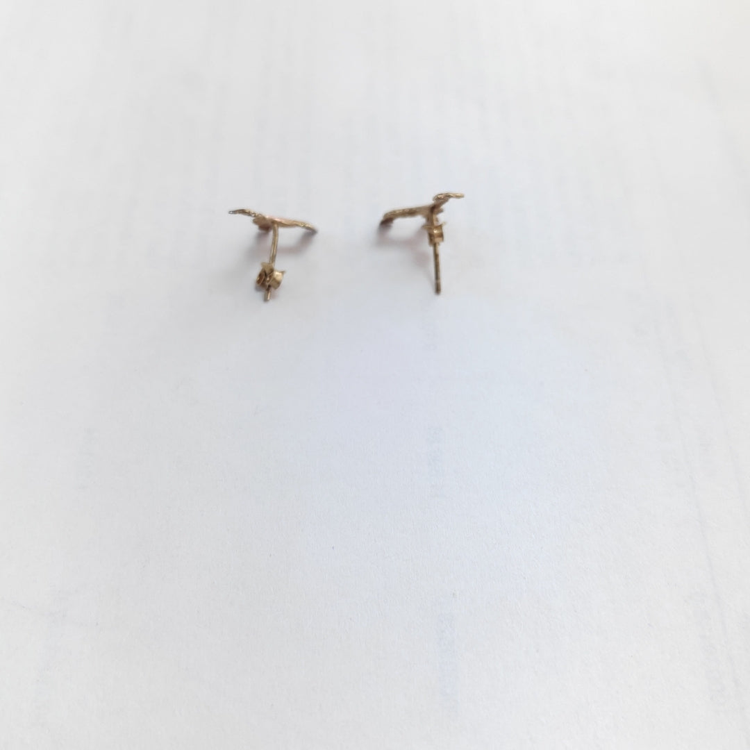 ARETES PAR ORO 8 K 0.9 GRMS (SEMINUEVO)