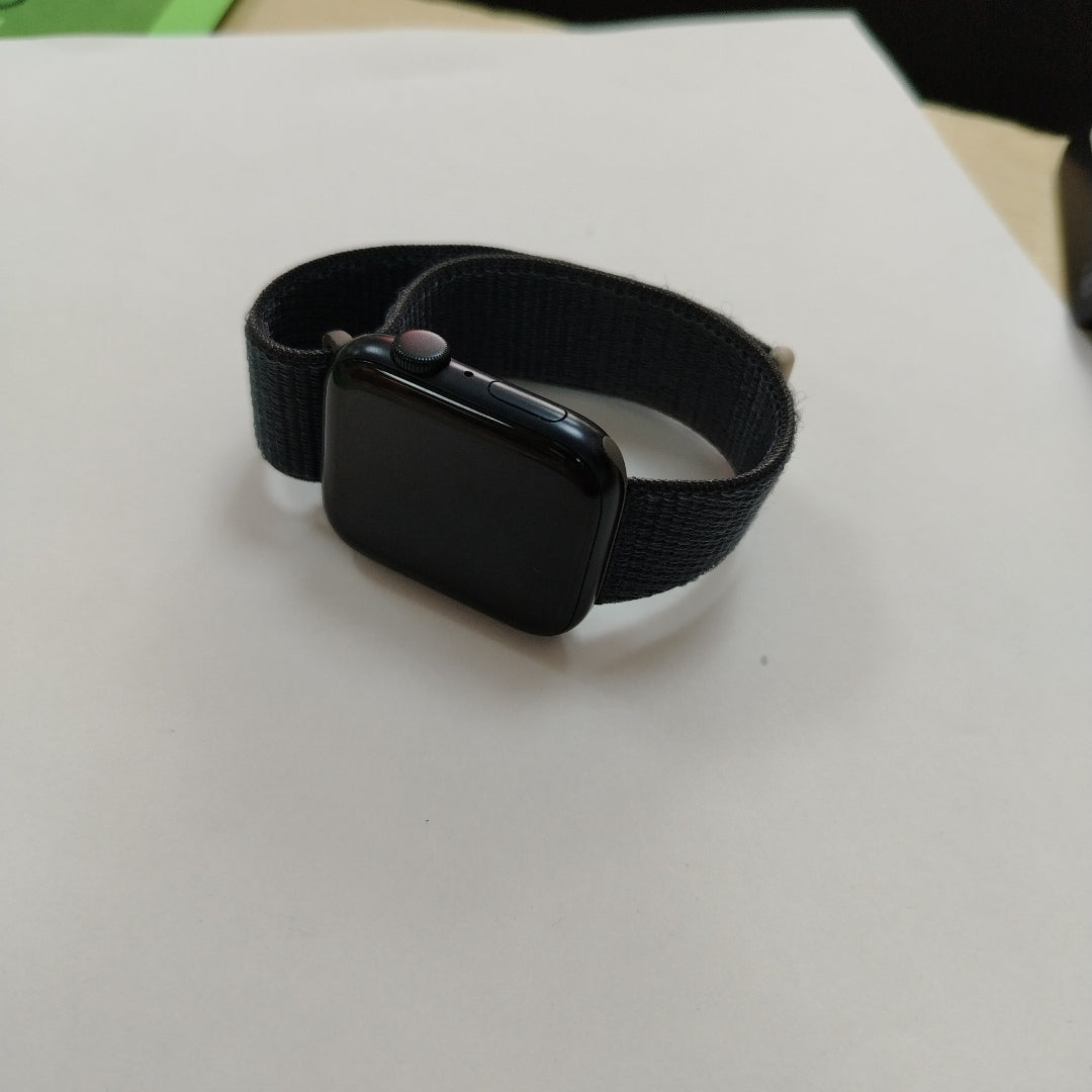 SMARTWATCH APPLE SE 2 ALUMINIO A2723 44 MM GPS (SEMINUEVO)