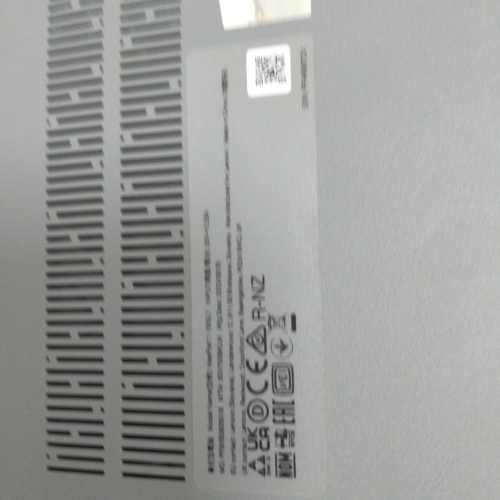 LAPTOP LENOVO IDEAPAD 1 15IGL7 (2023) 256 GB SSD 8 GB RAM (SEMINUEVO)