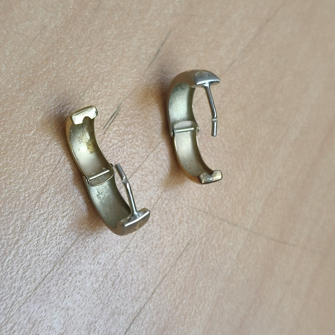 ARRACADAS PAR ORO 10 K 1.2 GRMS (SEMINUEVO)